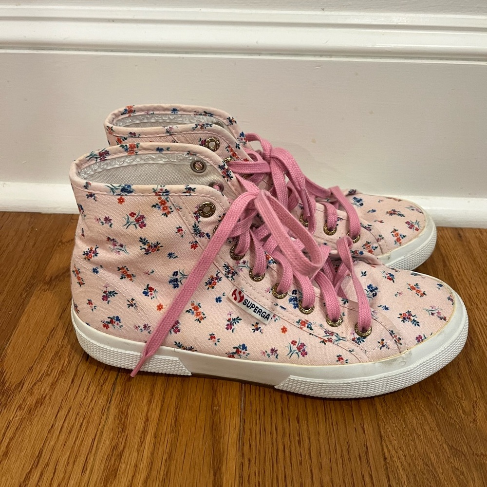 Superga Women’s ' Pink Floral High-Tops